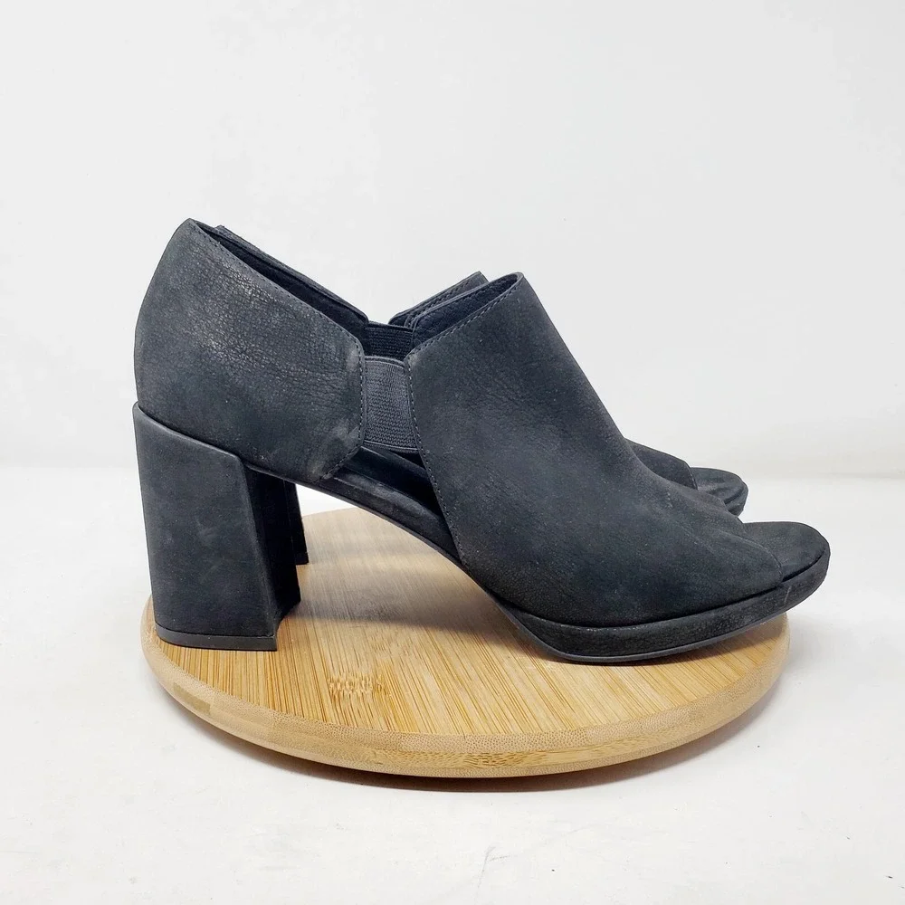 Eileen Fisher Milton Shoes Womens 10 Black Nubuck Cut Out Side Peep Toe‎ Bootie